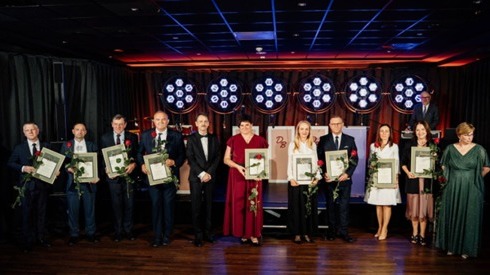Zdjęcie do aktualności GBSBank wyróżniony podczas jubileuszu 30-lecia Związku Rewizyjnego Banków Spółdzielczych